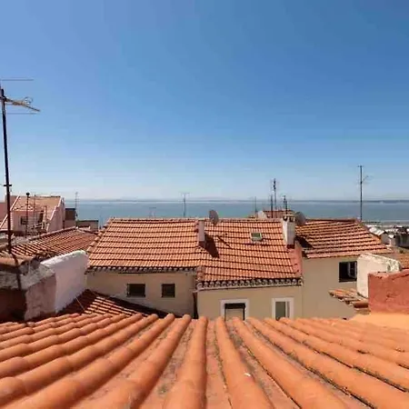 Alfama Duplex Sea View - 4 Persons Apartamento Lisboa